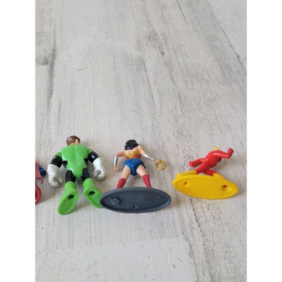 DC Comics Wonder Woman flash Green Lantern Superman Hawkman toy figure playset - Picture 13 of 13